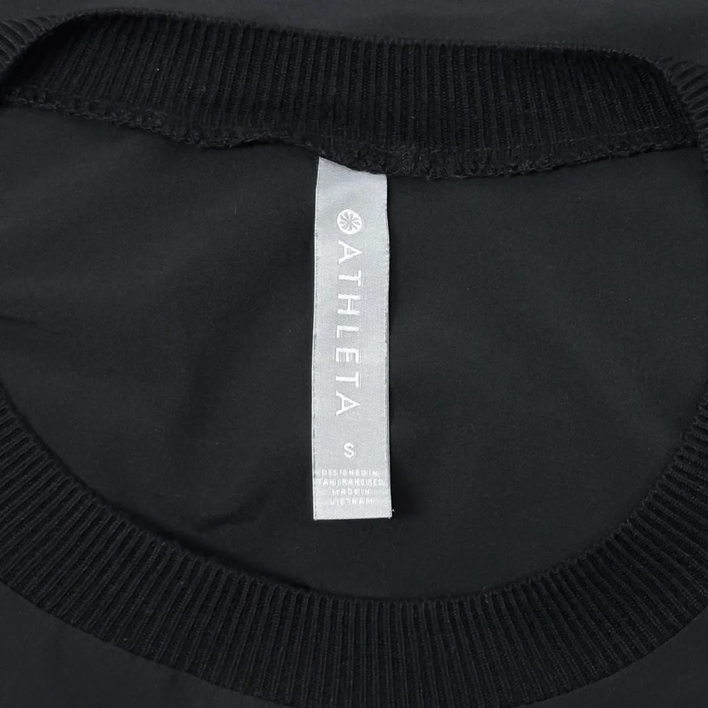 NEW Athleta Zephyr Crop Tee - Picture 8 of 12